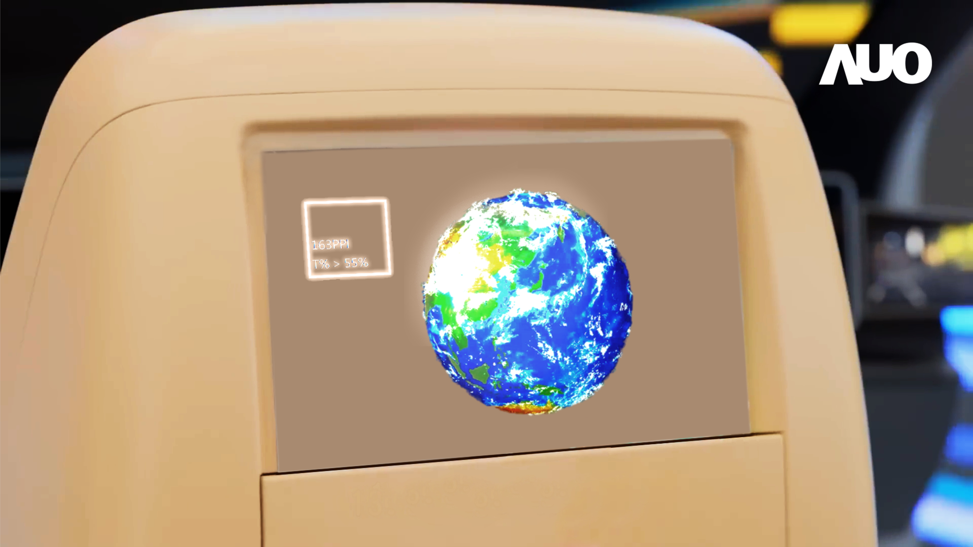 金年会|jinnianhui突破设计与制程挑战，推出全球最高分辨率163ppi的13.5吋透明Micro LED面板，并积极布局智能车市场，以期拓展透明显示应用的可能性